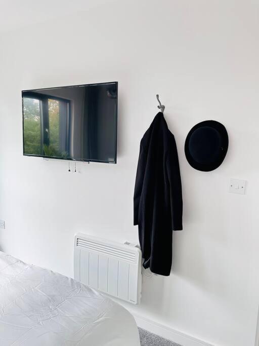 Central Derby Urban 2 Bedroom Flat - An Oasis Of Elegance! Free Parking And Wifi Suitable For Families And Professionals Exterior photo