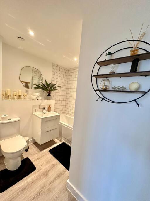 Central Derby Urban 2 Bedroom Flat - An Oasis Of Elegance! Free Parking And Wifi Suitable For Families And Professionals Exterior photo